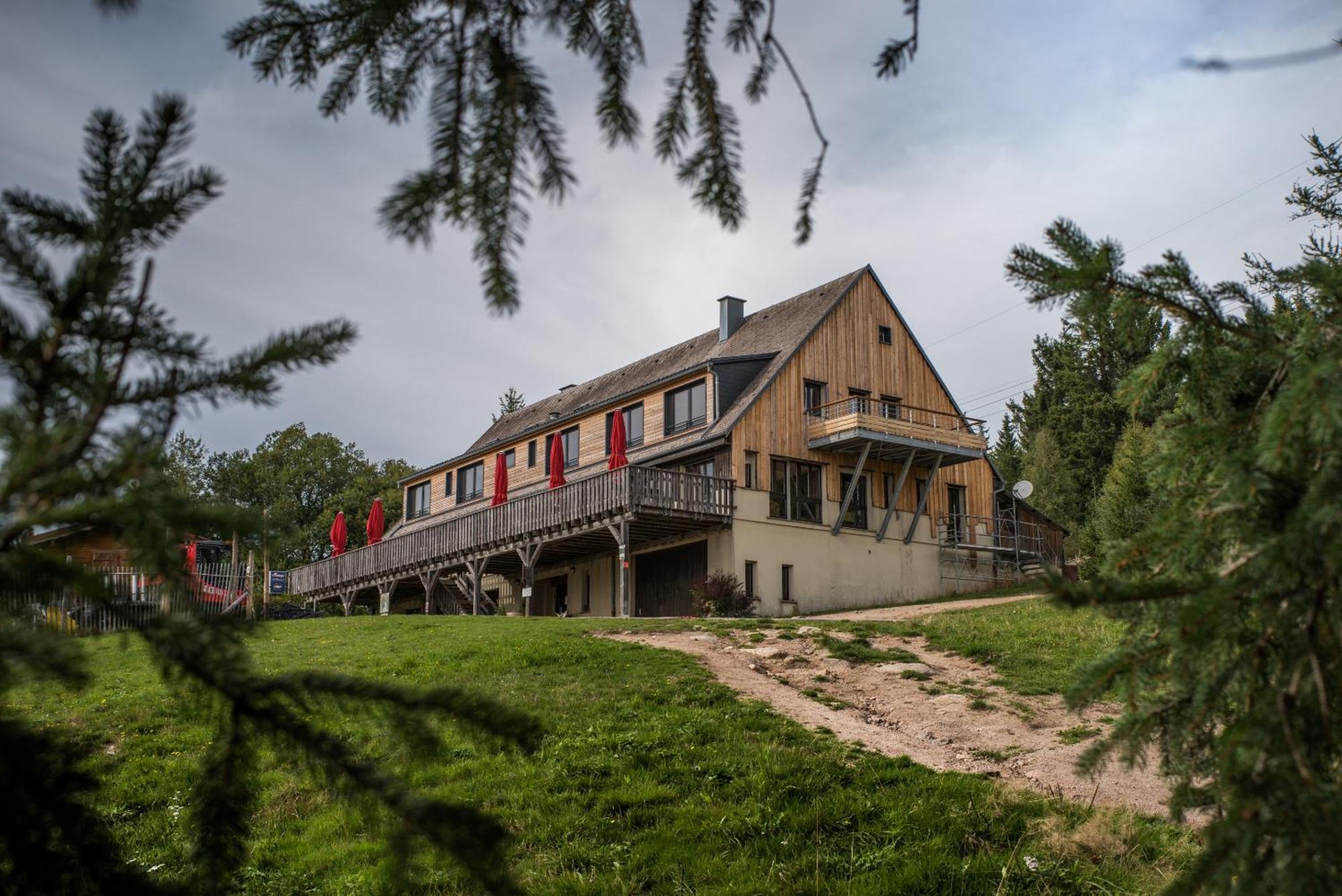 Terre De Sapins - Gites Nature Haut De Gamme Avec Sauna Au Coeur Du Lac Blanc Orbey Exteriör bild